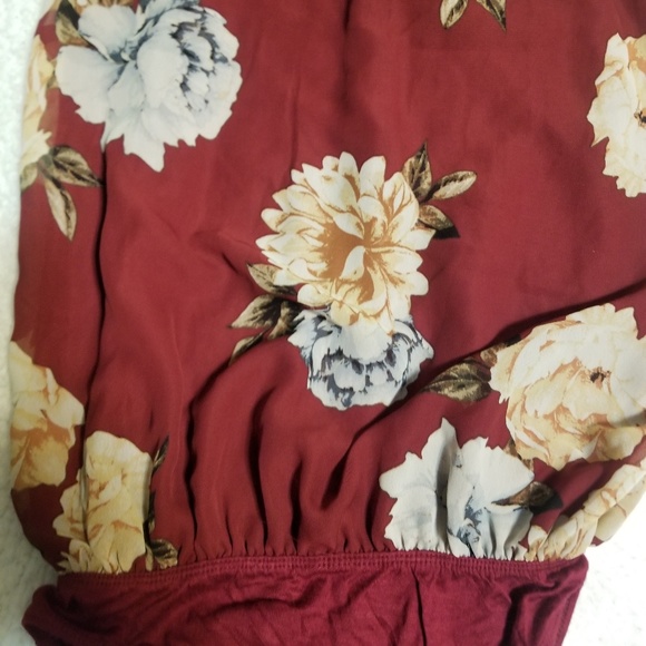 🎊Dressy Bodysuit 🎊 - Picture 3 of 4